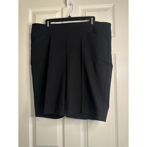 Chico’s Perfect Stretch Shorts, 10 Inches in Black